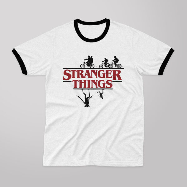 Stranger Things | Camiseta borde negro