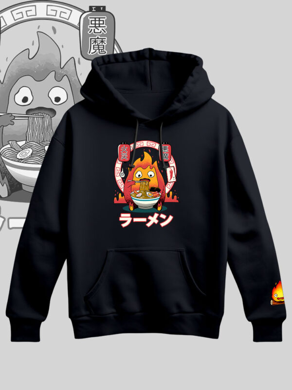 Calcifer ramen | Hoddie negro | Ghibli