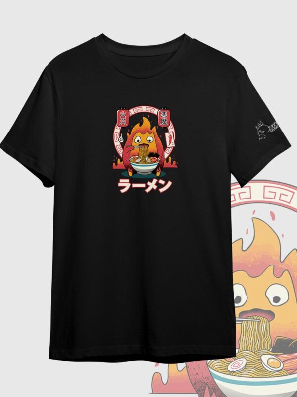 Calcifer ramen | Camiseta negra | Ghibli