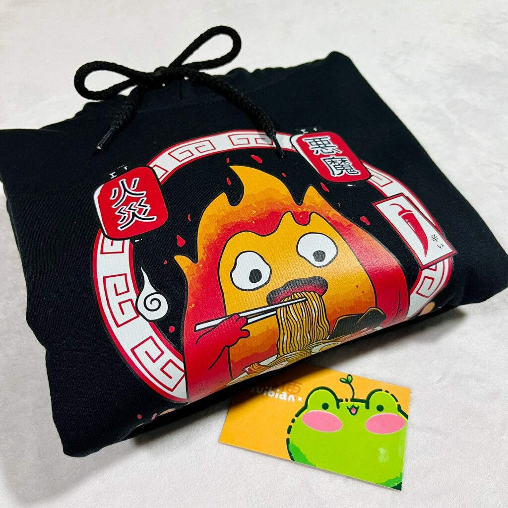 Calcifer ramen | Hoddie negro | Ghibli - Imagen 2