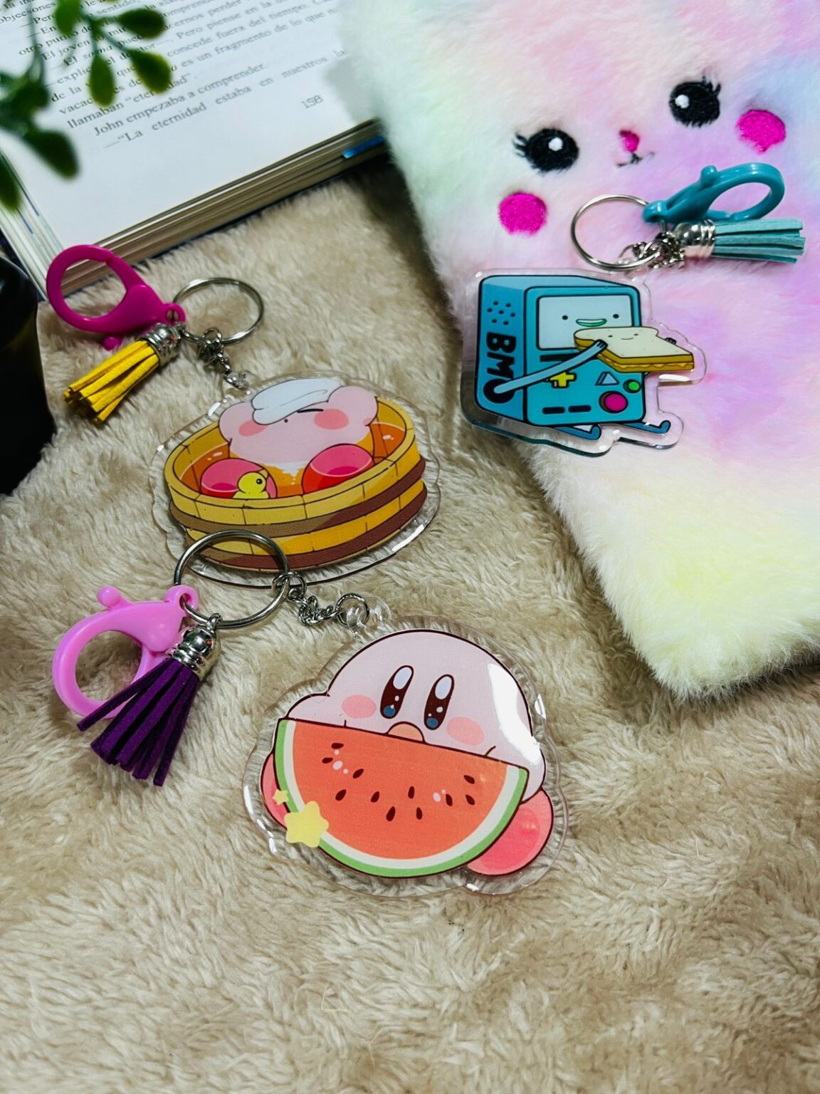 Llaveros Kirby y BMO
