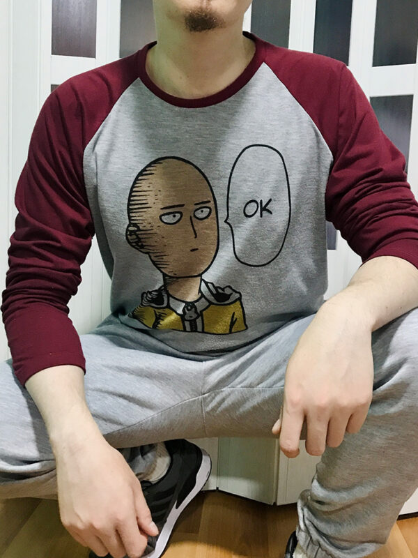 Saitama OK | Camibuso Gris y Vinotinto | One Punch Man