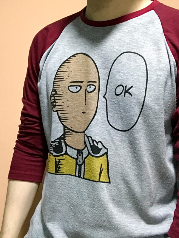 Saitama OK | Camibuso Gris y Vinotinto | One Punch Man