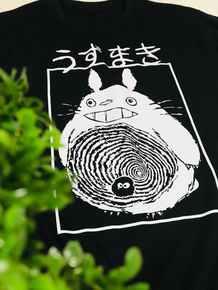 Totoro Ito | Camiseta negra | Ghibli