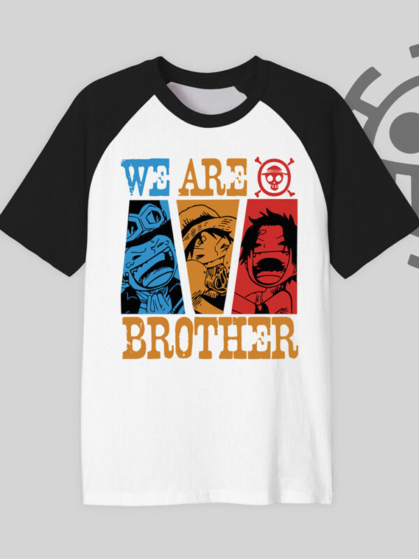 We are brothers | Camiseta | One piece