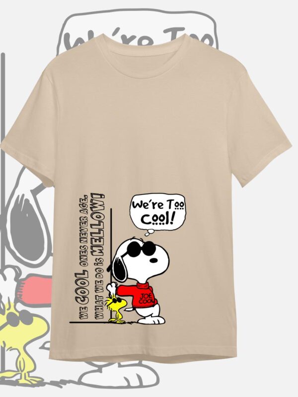 We're too cool | Camiseta nude | Snoopy & Mafalda